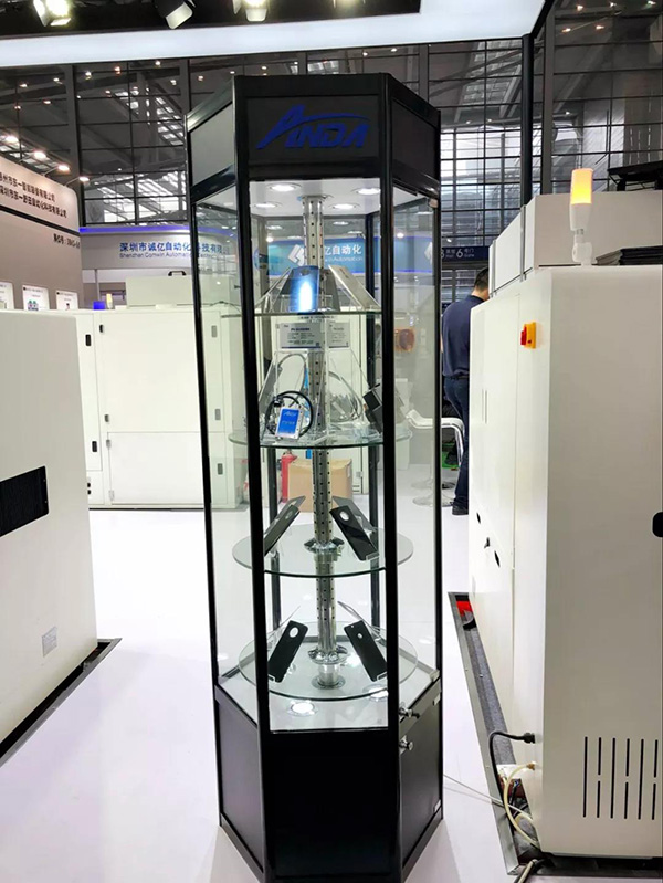 實(shí)時報(bào)道】聚焦安達(dá)｜3D曲面玻璃展