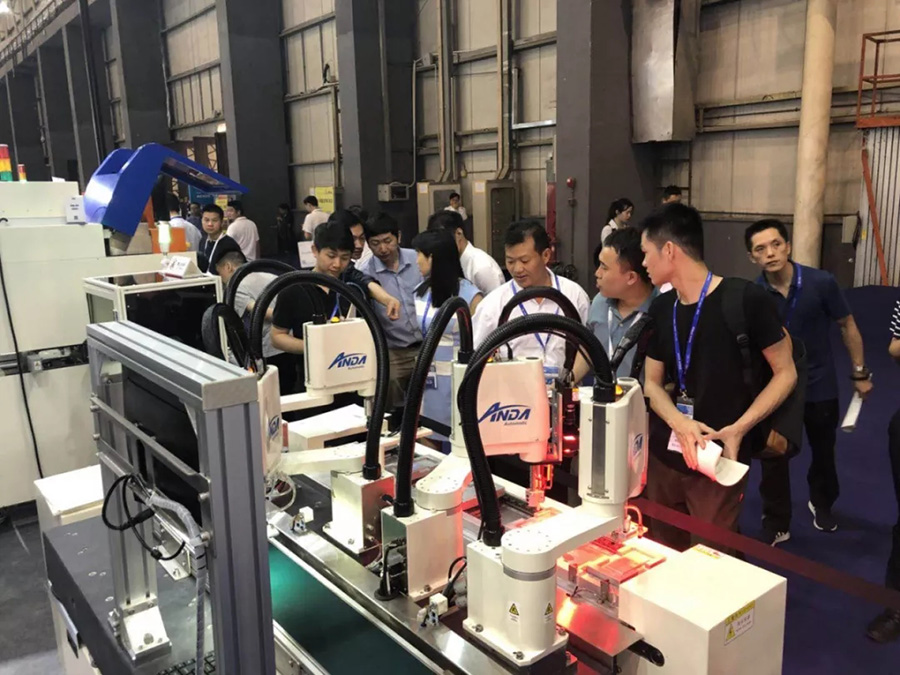 安達(dá)堅(jiān)持自主創(chuàng)新，多部設(shè)備首次公開亮相 | 電子制造自動化展報道